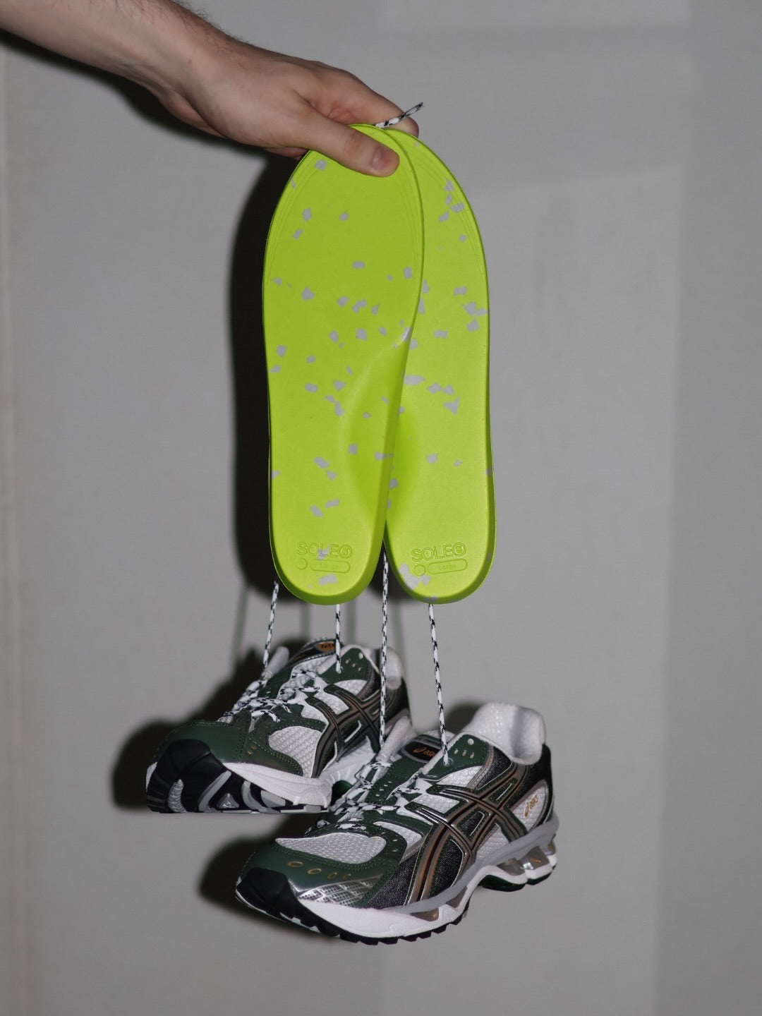 Why Does My Heel Hurt in the Morning? 5 Causes and What Helps