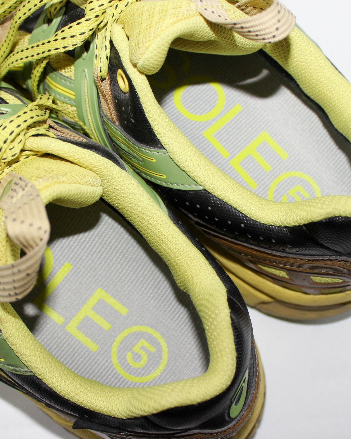 October Update | The Benefits of Orthotic Insoles