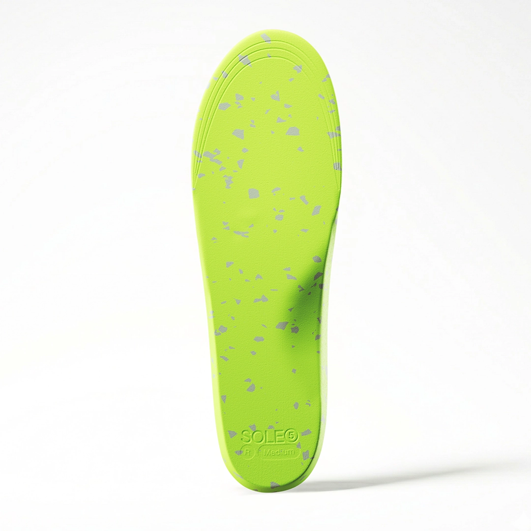 SOLE5 Orthotic back highlighting grey flake pattern of the sole. On a white background.